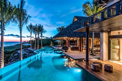 The Best Luxury Villa Resorts The Art Of Mike Mignola