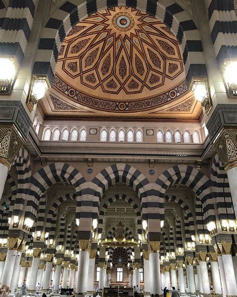 A Wonderful View Inside Masjid Al Nabawi Prophet Mosque Location