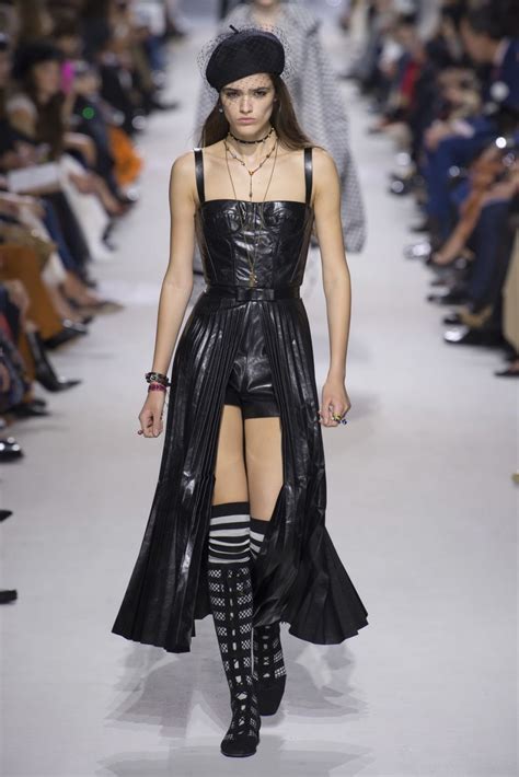 Alexandra Micu Christian Dior Fashion Show In Paris 09