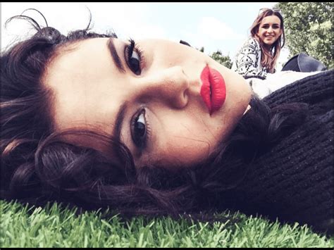 Selena Gomezs Heartbreaking Confession On Instagram Goes Viral Nova 100