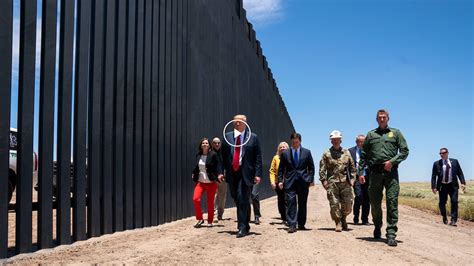 Trump Boasts About Wall During Visit To Southern Border The New York Times