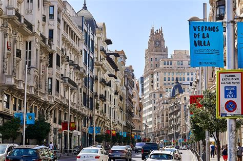 Zwiedzanie Madrytu przewodnik i 10 najważniejszych miejsc