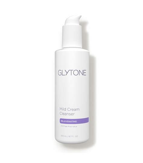 16 Best Glycolic Acid Cleansers For Glowy Skin Who What Wear