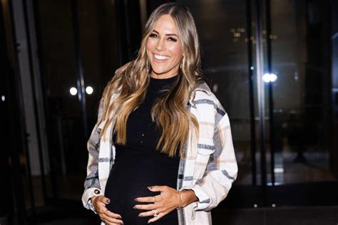 Pregnant Jana Kramer Steps Out In Nyc Four Days After Revealing Hospital Stay For Bacterial