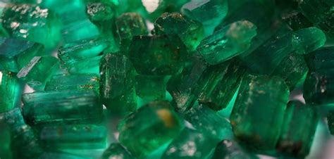 Emerald Meaning Healing Properties And Power
