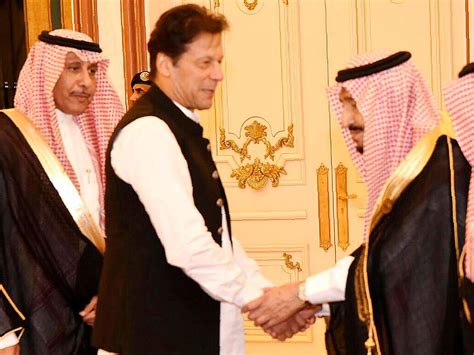 Imran Khan Meets King Salman Bin Abdulaziz Al Saud Business Recorder