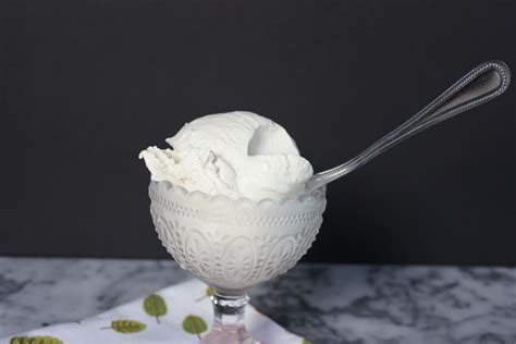 Vanilla Ice Cream - Long Distance Baking