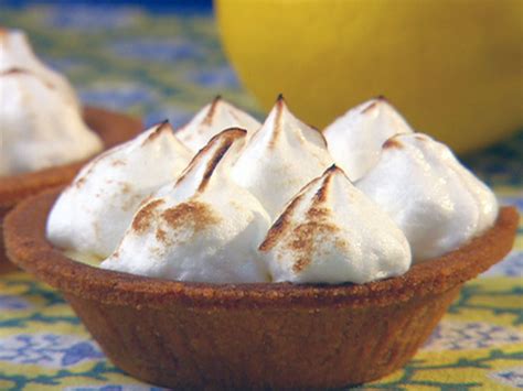 I haven't ever tasted a lemon meringue pie in my entire life. Individual Lemon Meringue Pies | Recipe | Meringue pie ...