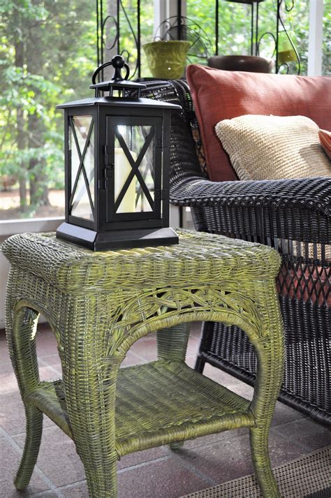 How to paint over already painted wicker furniture | hunker. Remodelaholic | Fabulous Finish: Wicker table Revamped ...