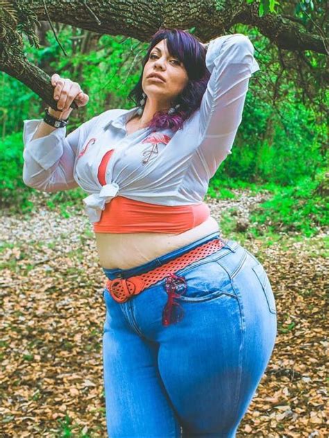 Heather Johnson Thick Girl Fashion Foto Casual Curvy Plus Size Thick