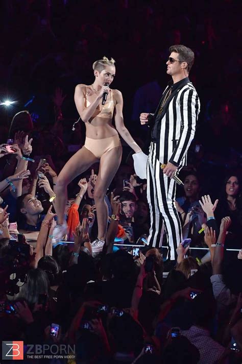 Handsome Nasty Miley Cyrus On Mtv Vmas August Zb Porn
