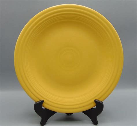 Vintage Fiesta Fiestaware Yellow 10 Dinner Plate 1936 1972