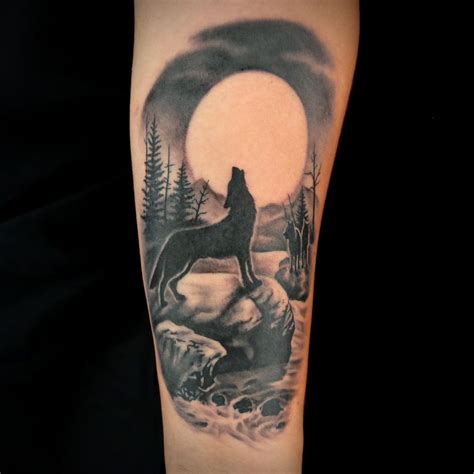 Naturescape Tattoo By Jess Cavazos Howling Wolf Tattoo Wolf Howling