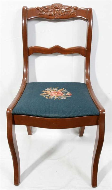 050507 Duncan Phyfe Style Mahogany Side Chair H 33