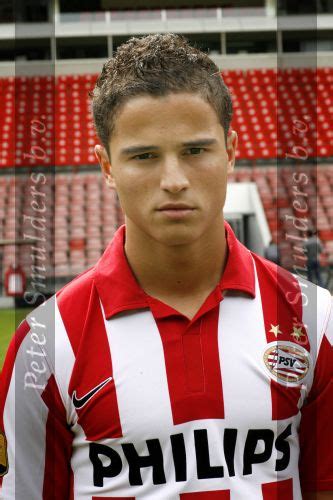 Ibrahim afellay is a dutch professional footballer who plays as an attacking midfielder or winger for stoke city and the dutch national team. Fotoarchief Peter Smulders BV