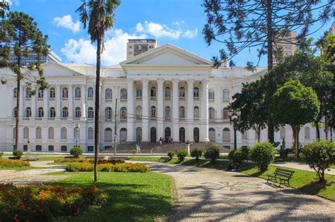 Ufpr triplica locais de prova do vestibular para manter distanciamento. Não há condições de aplicar o vestibular, diz reitor da ...