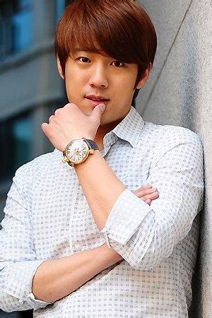 Aw, baek sung hyun & seo jun young #icebucketchallenge. Diễn viên Seo Jun Young: Tiểu sử, tin tức và các phim tham gia