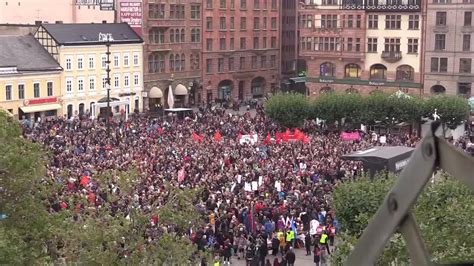 Sweden Malmo Welcomes Refugees With Large Rally Video Ruptly