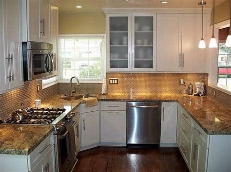 Just read through this guide so that you will have a better idea on how to successfully achieve your small. Kitchen Designs for Small Kitchens - Small Kitchen Design