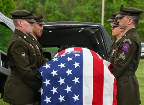 New York National Guard Conducts Over 9000 Military Funerals Article