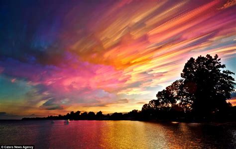 Lighting Up The Sky Photographer Uses Time Lapse Technology To Capture