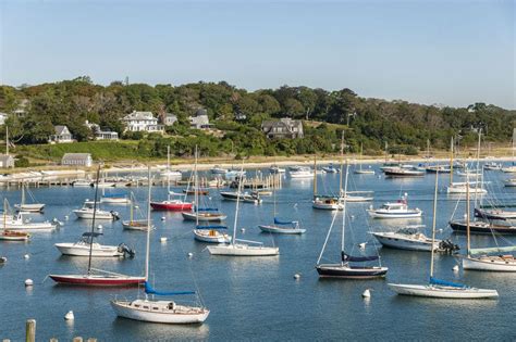 Marthas Vineyard Travel Tips Best Hotels Restaurants And Things To