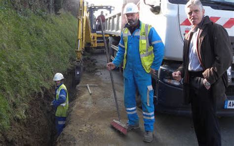 Travaux Renforcement Des R Seaux D Eau Le T L Gramme