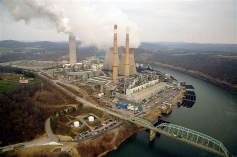 FirstEnergy Corp. to cut staff, reduce benefits - cleveland.com