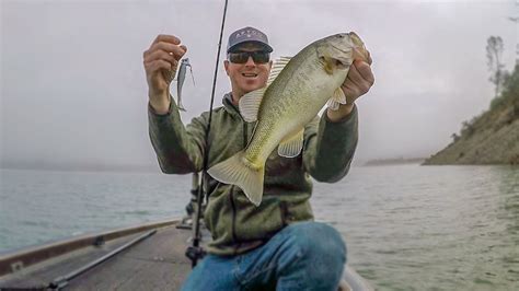 How To Catch Bass On Any Lake Youtube