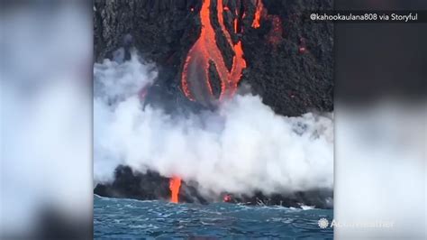 Hawaiis Kilauea Volcanos Lava Flow Reaches The Ocean Abc7 San Francisco