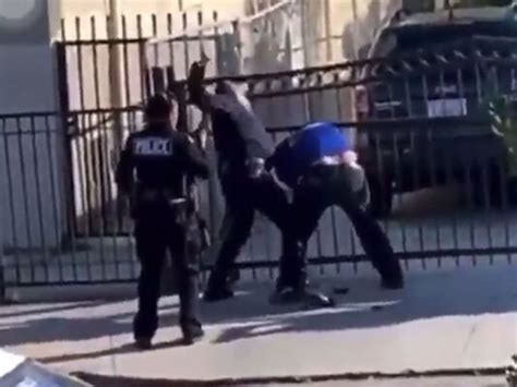 Video Shows Violent Lapd Arrest Officer Throwing Punches Heardzone