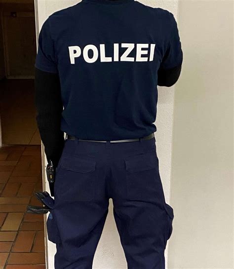 Metzger Alphabetischer Reihenfolge Gegenteil Polizei Nrw Kleidung