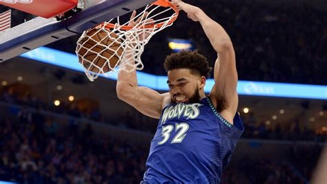 Timberwolves Karl Anthony Towns Agree To 4 Year 224M Contract
