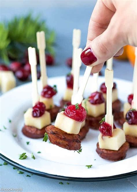Sausage Cheese And Cranberry Skewers On A Plate Easy Cold Finger