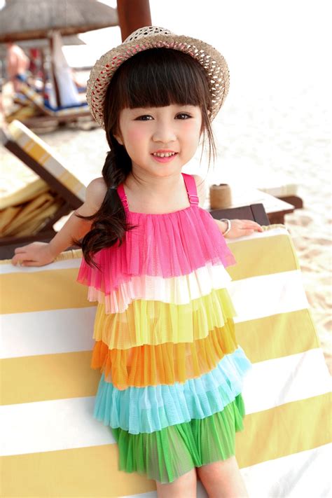 2013 Rainbow Dresses For Girls Summer Fashion Sleeveless Children