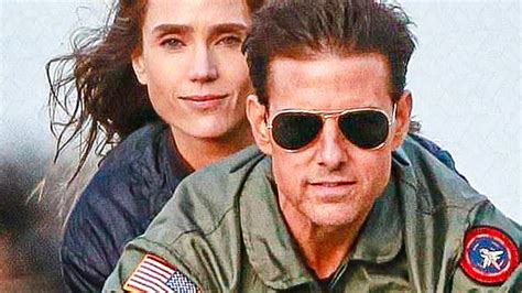 В этот раз круз вновь вернётся к роли пилота вмс мэверика. Top Gun: Maverick Trailer Puts Tom Cruise Back In The Cockpit
