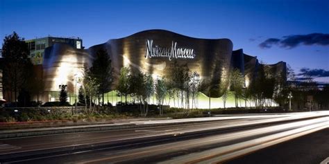 Check spelling or type a new query. Neiman Marcus: 1.1 Million Credit Cards Exposed in Three-Month Hack | WIRED