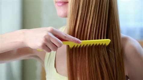 Perfect Hair Every Morning How To Comb Your Hair For School In The
