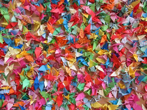 1000 Origami Cranes For 1000 Strangers Magical Daydream