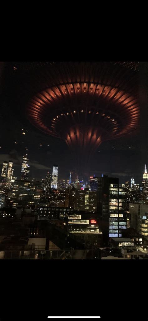 There was a ufo sighted over nyc today : conspiracytheories