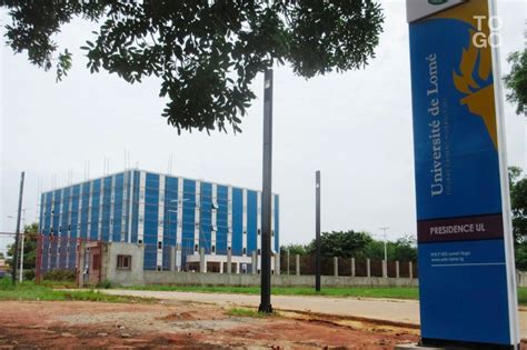 En 2015, son effectif était estimé à 44 525 étudiants, dont 565 étaient des étrangers.1. Université de Lomé : nouveau bâtiment - Blog Hotel Sancta Maria Blog Hotel Sancta Maria