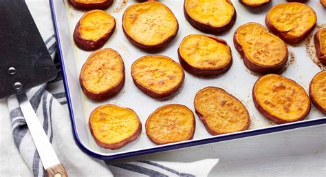 Add two minutes for each additional potato. How to Cook Sweet Potatoes - Thrive Market