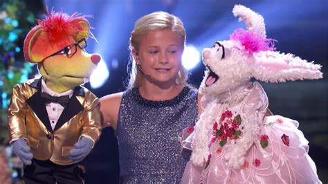 Ventriloquist Darci Lynne Farmer Performs Mind Blowing Duet With Two
