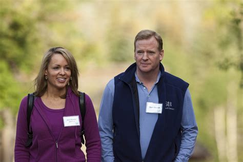 Nfls Roger Goodell In An Unfamiliar Tv Role Presiding Over Draft Wife