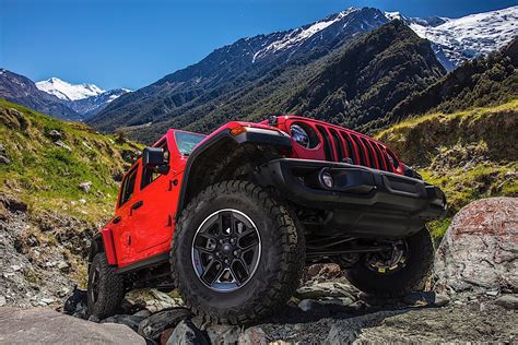 Jeep Wrangler Unlimited Rubicon Specs And Photos 2018 2019 2020 2021