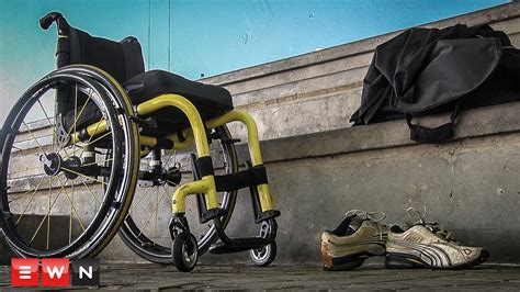 Meet The Worlds First Quadriplegic Athlete To Complete Ironman Youtube