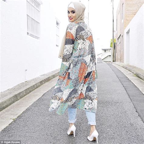 Fashion Hijab House Voal Motif