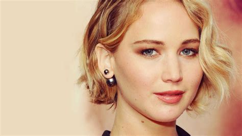 surprise j law feels ‘guilt for sex scene with married co star