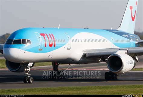 G Oobp Tui Airways Boeing 757 200 At Manchester Photo Id 888495