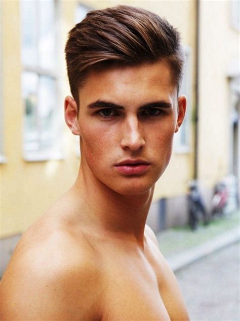 Matchless Best Hairstyle For Men With Oval Faces